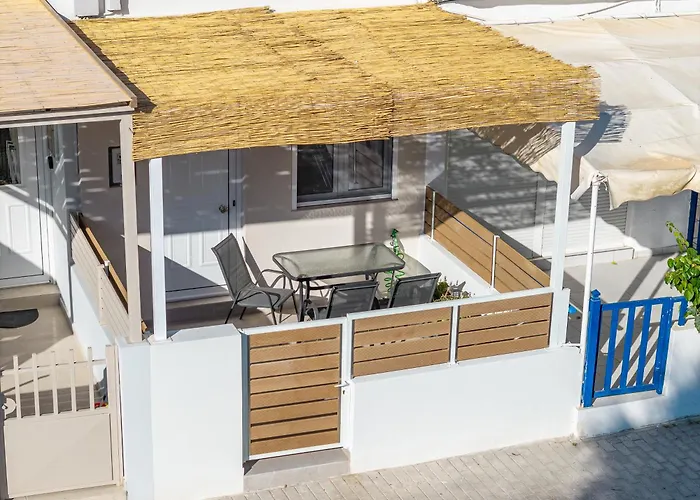 شقة Fifika's Beachside House بلدة كوس