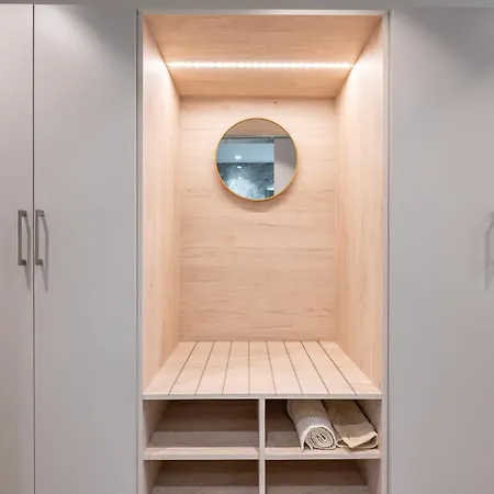 شقة Fifika's Beachside House *